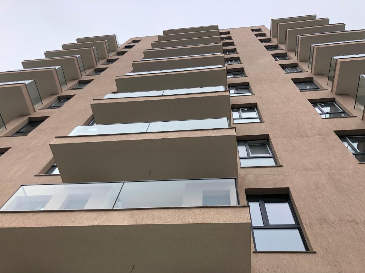 Cozy Penthousestudio Cityview W12 Bukares Bagian luar foto